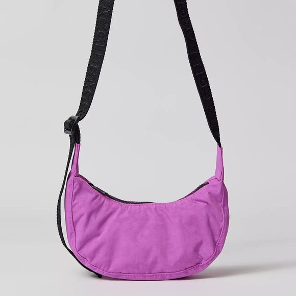 NWT BAGGU Mini Crescent Bag - Extra Pink - Picture 4 of 6
